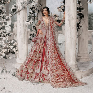 Traje de Novia Indio Pakistaní Bordado de Diseñador de Moda, Maxi Lahenga Choli de 3 Piezas, Trajes de Boda de Diseñador para Fiestas - Product Image 4