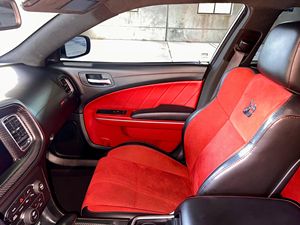 2020 Dodge Charger R/T Scat Pack Widebody 6.4 litres Hemi V8 Plus Group Quelques modifications Cuir de conduite à gauche appartenant au sud - Product Image 2