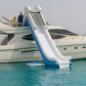 Opblaasbare Jacht Waterglijbaan Custom Luxe Boot Glijbaan Gigantisch Pvc Duurzaam Oceaan Zee Commerciële Opblaasbare Glijbaan Jacht - Product Image 1