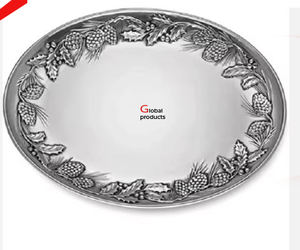Plateau de service de designer de forme ovale en métal fini argenté à l'aspect classique pour le restaurant et le bar de l'hôtel - Product Image 1