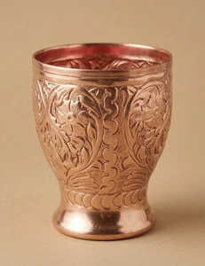 Vaso de Cobre Ecológico Divris con Diseño Floral Vintage Hecho a Mano - Product Image 1