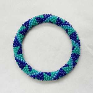 Brazalete de abeja con cuentas hecho a mano-Brazalete para mujeres y niñas - Product Image 3