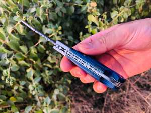 Handmade Damascus Steel <b>Folding</b> <b>Knife</b> with Blue Dollar Sheet Handle Customizable DIY Gift for Him OEM Support - Product Image 5