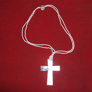 Collar de Joyería de Conchas Estilo Vintage con Motivo de Perlas Blancas de 50 mm para Regalo - Product Image 1