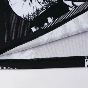 Conjunto de Uniforme de Baloncesto Personalizado 2026, Camiseta y Pantalones Cortos Estampados, 100% Poliéster, Secado Rápido, Transpirable, con Logotipo Personalizado - Product Image 5