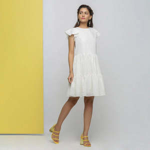 Femmes 2025 printemps février nouvelle fleur imprimé Satin Texture col en v à manches courtes robe plage robes d'été 2025 meilleure qualité - Product Image 1