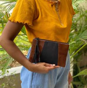 กระเป๋าหนังมีพู่ห้อยทำจากหนังขนแกะรีไซเคิลมีสไตล์สำหรับผู้หญิงที่ใส่บัตรเอทีเอ็มแบบมีเอกลักษณ์เฉพาะตัว - Product Image 4
