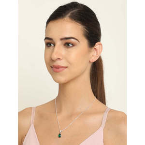 Pendentif Goutte d'Eau Vert Foncé Plaqué Rhodium en Argent Sterling 925 – Cadeau pour Femmes et Filles - Product Image 4