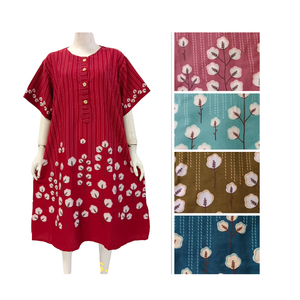 ชุดนอนแขนสั้นผ้าเรยอนสำหรับฤดูร้อนชุดใส่อยู่บ้านทุกวันมีกระดุมด้านหน้าลายดอกไม้ - Product Image 2