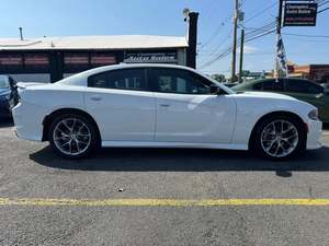 CLEAN 2023 usado D-o-d-g-e Char_ger GT RWD - Product Image 3