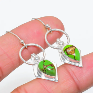 Pendientes de piedras preciosas turquesas Verdes Naturales Plata de Ley 925 Boho hecho a mano gota colgante joyería única al por mayor de La India - Product Image 3