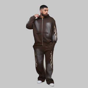 ชุดวอร์มผ้าฝ้าย 100% ล้างสีแบบแอซิดฟอก สไตล์ซันเฟด ขาดๆ แบบดิสเทรส กางเกงและเสื้อฮู้ด พิมพ์ลายสกรีน ทรงโอเวอร์ไซส์ ชุดวอร์มฤดูหนาวสำหรับผู้ชาย - Product Image 4