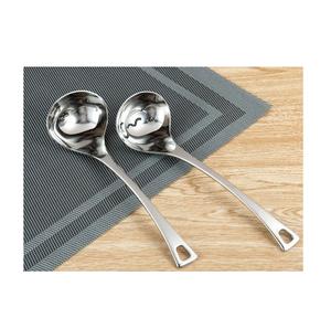 Nouveau design cuillère à soupe en acier inoxydable Design classique cuillère de table en acier inoxydable Restaurant maison cuillère à soupe - Product Image 6