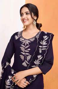 Conjunto de Traje de Mujer Bordado en Seda Vichitra para Compra al por Mayor, Ropa Étnica de Lujo para Eventos, Morado, Azul, Rosa, Boutique al por Mayor - Product Image 6