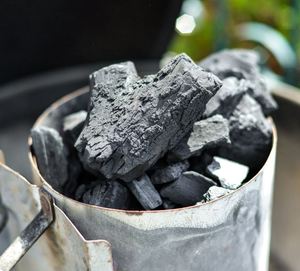 Carbón de madera dura natural de alta calidad, carbón de larga duración para asar a la parrilla, asador y restaurante - Product Image 2