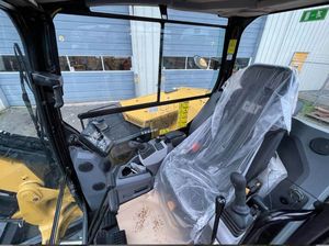 Miniexcavadora Caterpillar Cat306 CR 2021 para Uso Doméstico, Bajas Horas de Trabajo, Excavadora de Zanjas, Bomba Kubota con Engranajes PLC, Alto Rendimiento - Product Image 6