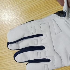 Gants de frappe de baseball professionnels en cuir avec fermeture à sangle Gants de sécurité pour les doigts complets - Product Image 4