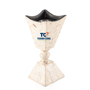 Quemador de Incienso con Incrustaciones de Nácar, Diseño Único Hecho a Mano, Ideal para Regalos de Ramadán, Eid y Fragancia para el Hogar - Product Image 1