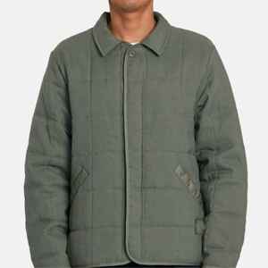 Chaqueta abullonada ligera para hombre: cálida y resistente al agua, perfecta para actividades de invierno y al aire libre - Product Image 6