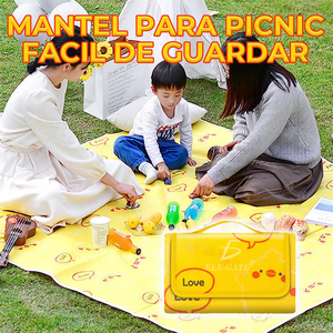 Tappetino da Campeggio Impermeabile in EVA con Logo Personalizzato, Coperta da Picnic Leggera 150x200 cm, Materassino da Escursionismo con Retro in Alluminio, Logo Personalizzabile - Product Image 3