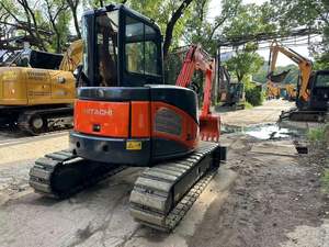 Hitachi ZX50U-2 Midi Excavator d'occasion Japon Excavateur sur chenilles en bon état Moteur Isuzu Caterpillar Core Components-Motor Pump - Product Image 6