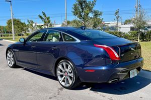 Jaguar XJ R-Sport USADO de 2017 - Product Image 2