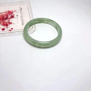 Pulsera de Jade Hielo Verde Yang, Jade Verde Completo, Jade Floral que Contiene Humedad, Regalo para Mujer, Jade Natural Verde Hielo, Jade Bang - Product Image 2