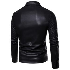 เสื้อแจ็กเก็ตเบสบอลผู้ชายแขนหนังสีดำปักลายตัวอักษรสีฟ้าอ่อน - Product Image 2