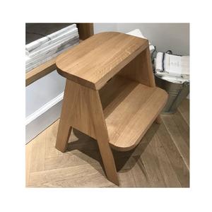 Tabouret d'escalier en bois robuste et durable, fabriqué à la main, idéal pour atteindre les armoires, les étagères hautes, les garde-manger et les tâches quotidiennes - Product Image 4