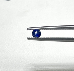 Saphir bleu naturel de qualité supérieure, chauffé, 3-3,5 mm, taille ronde calibrée, couleur bleu bleuet, pierre précieuse en vrac pour la fabrication de bijoux - Product Image 3