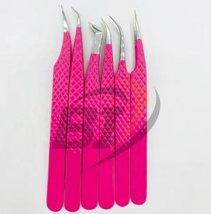 Pince à épiler professionnelle en acier inoxydable enduite de rose vif pour extensions de cils - Product Image 3