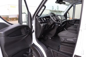 Nuevo Iveco Daily 35S16H3.0A8Y D DOKA 160Hp 3.0L 7 Plazas Euro6e Diésel Transmisión Automática - Product Image 3