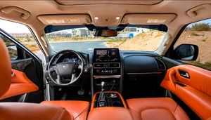 Nissan Patrol SE Platinum V6 4.0L Usato 2024, SUV Automatico AWD a Benzina, 8 Posti, Veicolo di Lusso | Pronto per l'esportazione - Product Image 2