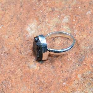 แหวนเงินแท้ 92.5 ดีไซน์ทันสมัย ของขวัญสำหรับผู้หญิง - Product Image 3