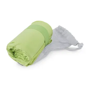 Asciugamano Sportivo Personalizzato in Microfibra Jujube per Gadget - Product Image 3