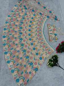도매 무거운 수 놓은 Lahenga Choli Dupatta와 돌 진주 작업 블라우스 신부 Lehenga 파티