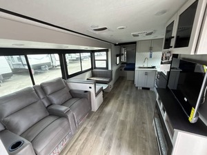 Nueva caravana Jayco Jay F-e-a-t-h-e-r 25RB 2026 lista para la venta - Product Image 4