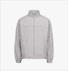 Survêtement coupe-vent à capuche en nylon personnalisé pour homme |   Ensemble streetwear coupe-vent avec veste à cordon de serrage et short |   Léger - Product Image 5