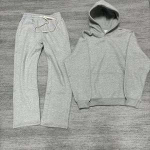 Conjunto de Sudadera con Capucha y Pantalones Deportivos de Invierno Unisex de Corte Regular Personalizado con Estampado Digital para Hombre - Product Image 1