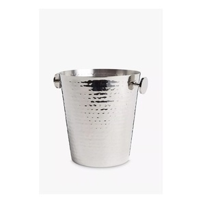 Beau seau à glace en métal martelé pour bouteilles de champagne, parfait pour les dîners romantiques et les fêtes de famille - Product Image 1