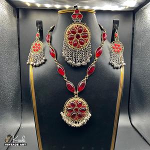 Collier ethnique tribal vintage bohème en alliage de cuivre fait main traditionnel afghan pour femmes, idéal pour les mariages et les fêtes, respectueux de l'environnement - Product Image 1