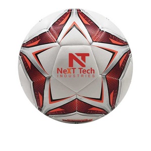 Tech Industries Ballon d'entraînement de football Matériau PU à des fins d'entraînement avec un design personnalisé et un logo personnalisé - Product Image 1