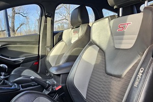 ฟอร์ด โฟกัส เอสที ปี 2015 - Product Image 4