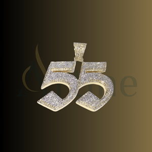 Collar con colgante chapado en oro de lujo para mujeres y hombres Joyería elegante de cadena larga para fiesta y uso diario - Product Image 1