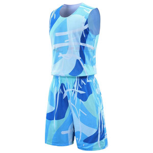 Uniforme de Baloncesto Sublimado de Alta Calidad, Transpirable, para Adultos, Color Personalizado, Precio Económico al por Mayor, Hecho en Pakistán - Product Image 5