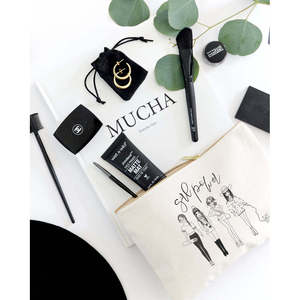 Trousse de Maquillage en Toile de Coton Girl Power – Écologique, Portable, Durable, Douce, Tendance avec Lettres Brodées pour Femmes - Product Image 3
