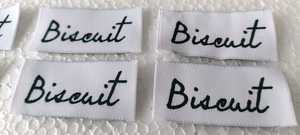 ป้ายพิมพ์โลโก้ทออย่างดีสำหรับเสื้อผ้าและนักออกแบบสิ่งทอบ้านสั่งทำบนฐานสีขาวสำหรับป้ายเสื้อผ้า - Product Image 3