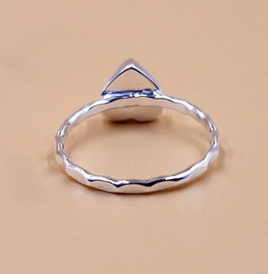 Bonne qualité coeur forme lunette tasse anneau 925 en argent Sterling martelé bande blanc anneau réglage bijoux à bricoler soi-même fournitures en gros JGJ - Product Image 4