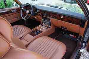 Clásico de Época Usado de Élite, As-to-n Ma-rt-in V8 de 1980 - Product Image 3