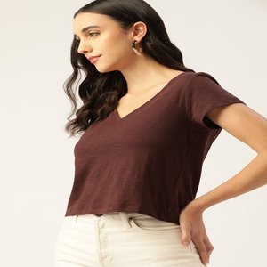 Boxy T-shirt Coffe Brown Camiseta con cuello en V Casual Summer Wear con transpirable relajado y ajuste regular y longitud regular - Product Image 1